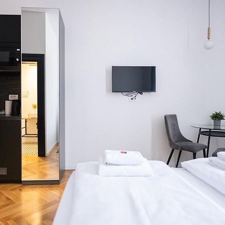 Zest And Nest Apartments In The Center 萨格勒布 外观 照片